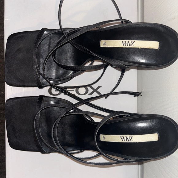 ZARA Strappy Sandal Heels - Size 40 - Picture 1 of 4
